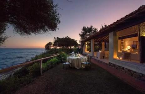 Is Morus Relais - 18