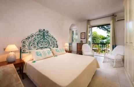 Is Morus Relais - 36