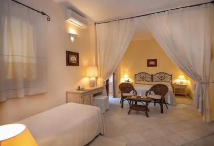 Is Morus Relais - 28