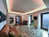 Suite seafront