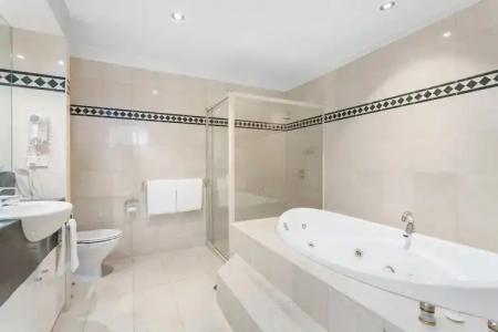 Clarion Suites Gateway - 49