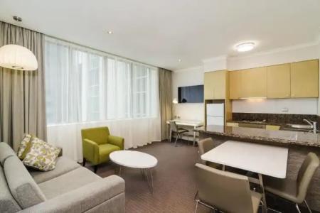Clarion Suites Gateway - 64