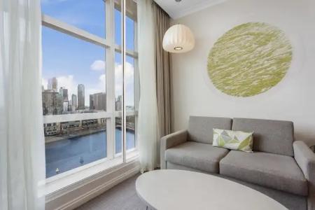 Clarion Suites Gateway - 80