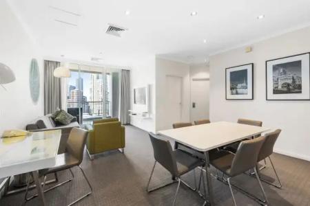 Clarion Suites Gateway - 84