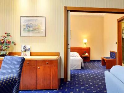 Mercure Reggio Emilia Centro Astoria - 4