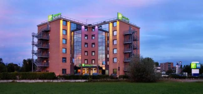 Holiday Inn Express Reggio Emilia, an IHG - 17