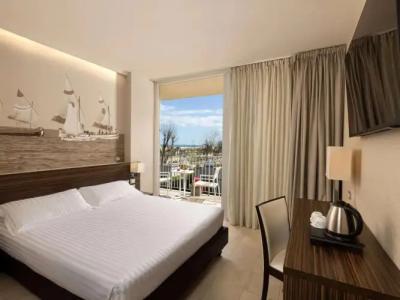 Mercure Rimini Lungomare - 9