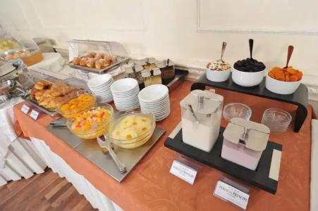 Parco dei Principi Boutique - 12