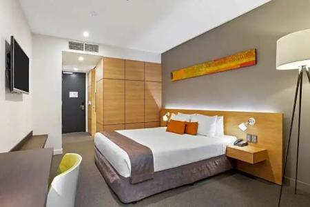 Jasper Boutique - 76