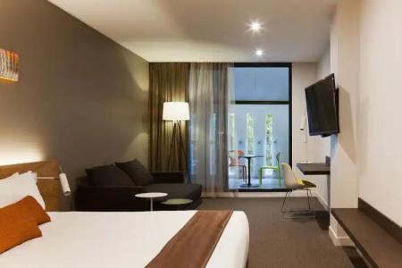 Jasper Boutique - 73