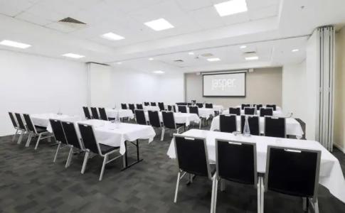 Jasper Boutique - 19