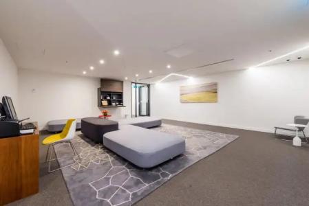 Jasper Boutique - 34