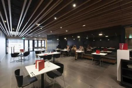 Jasper Boutique - 26