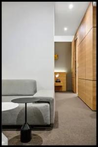 Jasper Boutique - 36