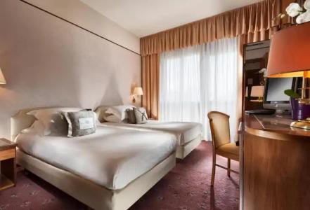 Waldorf Suite - 39