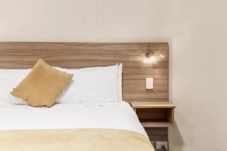 Ciloms Airport Lodge - 37