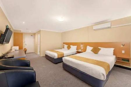 Ciloms Airport Lodge - 29