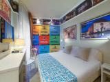 Standard Single room with balcony and with partial sea view