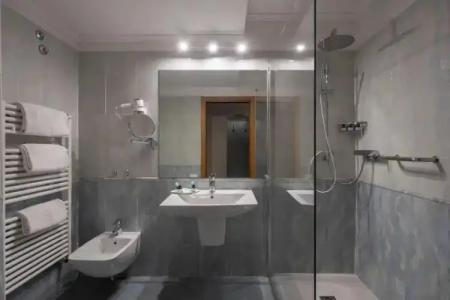 Savoy Palace - TonelliHotels - 115