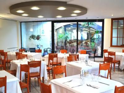 Colonne - Alihotels - 19