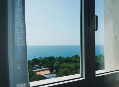 Bobby Executive - 58