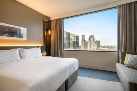 Crowne Plaza Melbourne, an IHG - 40