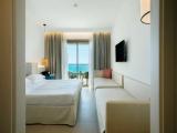 Deluxe Family room Sea View