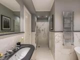 Deluxe Suite with balcony