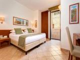Economy Double Basement room
