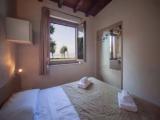 2 Bedrooms Bungalow