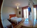 Standard Triple room with balcony