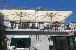 Golden B&B, Split