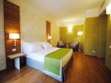 Junior Suite with balcony and with partial view
