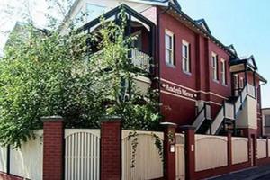 Andre's Mews, Melbourne