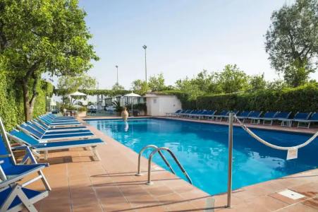 Central Wellness - 19