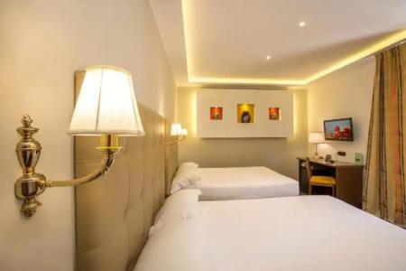 Central Wellness - 84