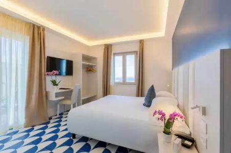 Central Wellness - 142