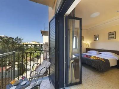 Central Wellness - 178