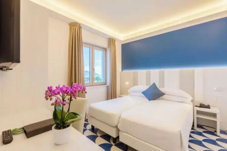 Central Wellness - 159