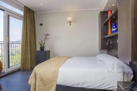 Central Wellness - 150