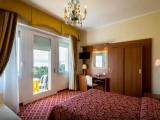 Triple room with lake view
