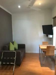 Airport Tourist Village Melbourne - 10