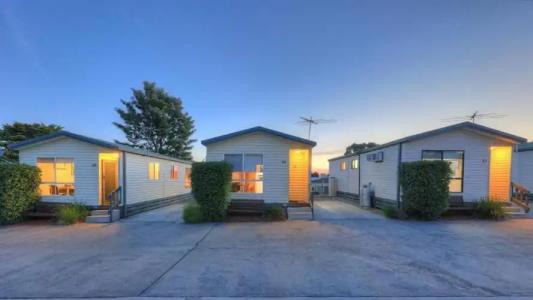 Airport Tourist Village Melbourne - 30