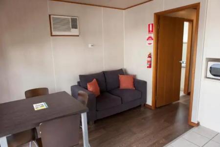 Airport Tourist Village Melbourne - 145