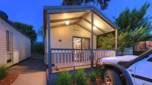 Airport Tourist Village Melbourne - 160