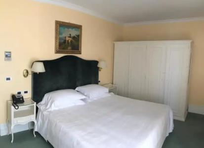 Riviera & Maximilian's - 2