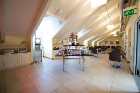 Best Western Crystal Palace - 22