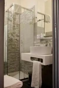 Green Class Gran Torino - 28