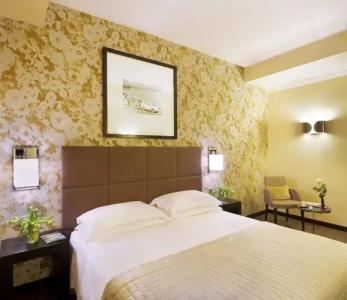 Starhotels Majestic - 2