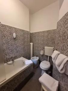 Green Class Astoria - 20